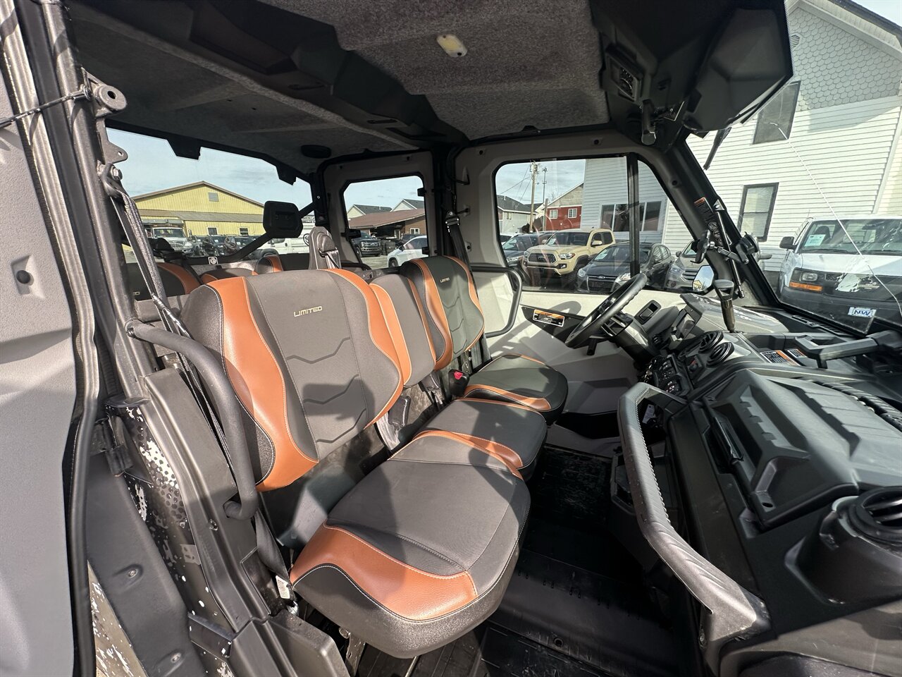 2021 Can-Am Defender MAX Limited HD10 Over $13k in Modifications! Only 1k Miles, Street Legal! - Photo 5 - Post Falls, ID 83854