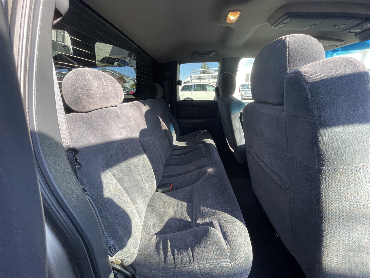 1999 Chevrolet Silverado 1500 LS. Runs Good, Clean Car, Canopy! - Photo 10 - Post Falls, ID 83854