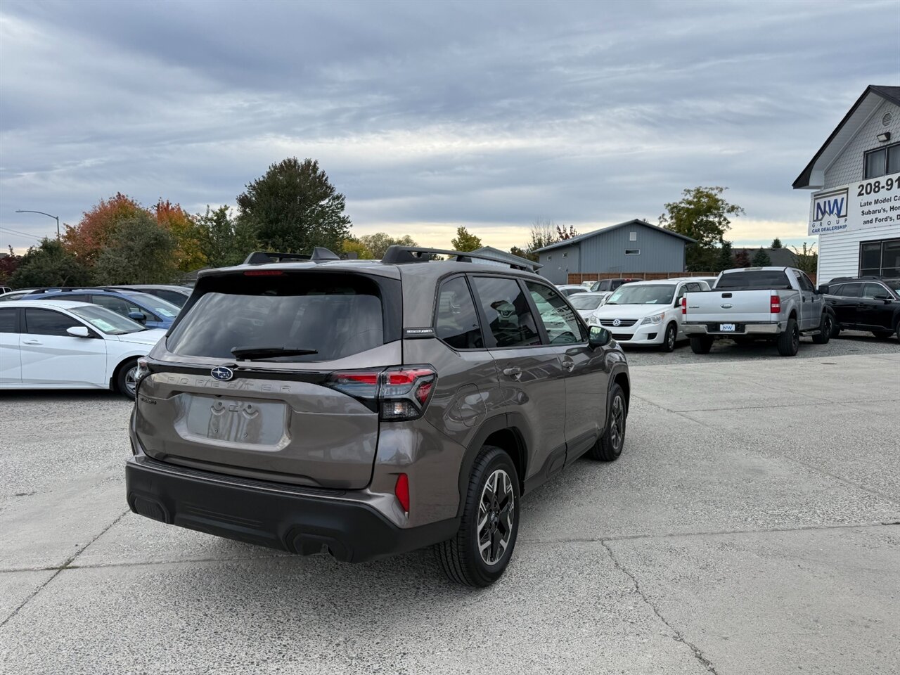 2025 Subaru Forester Premium ORIGINAL 500 miles! *****JD Power current value is $35,375 minus $9,475 in SAVINGS! = $25,900 OUR AMAZING LOW PRICE!**** - Photo 8 - Post Falls, ID 83854