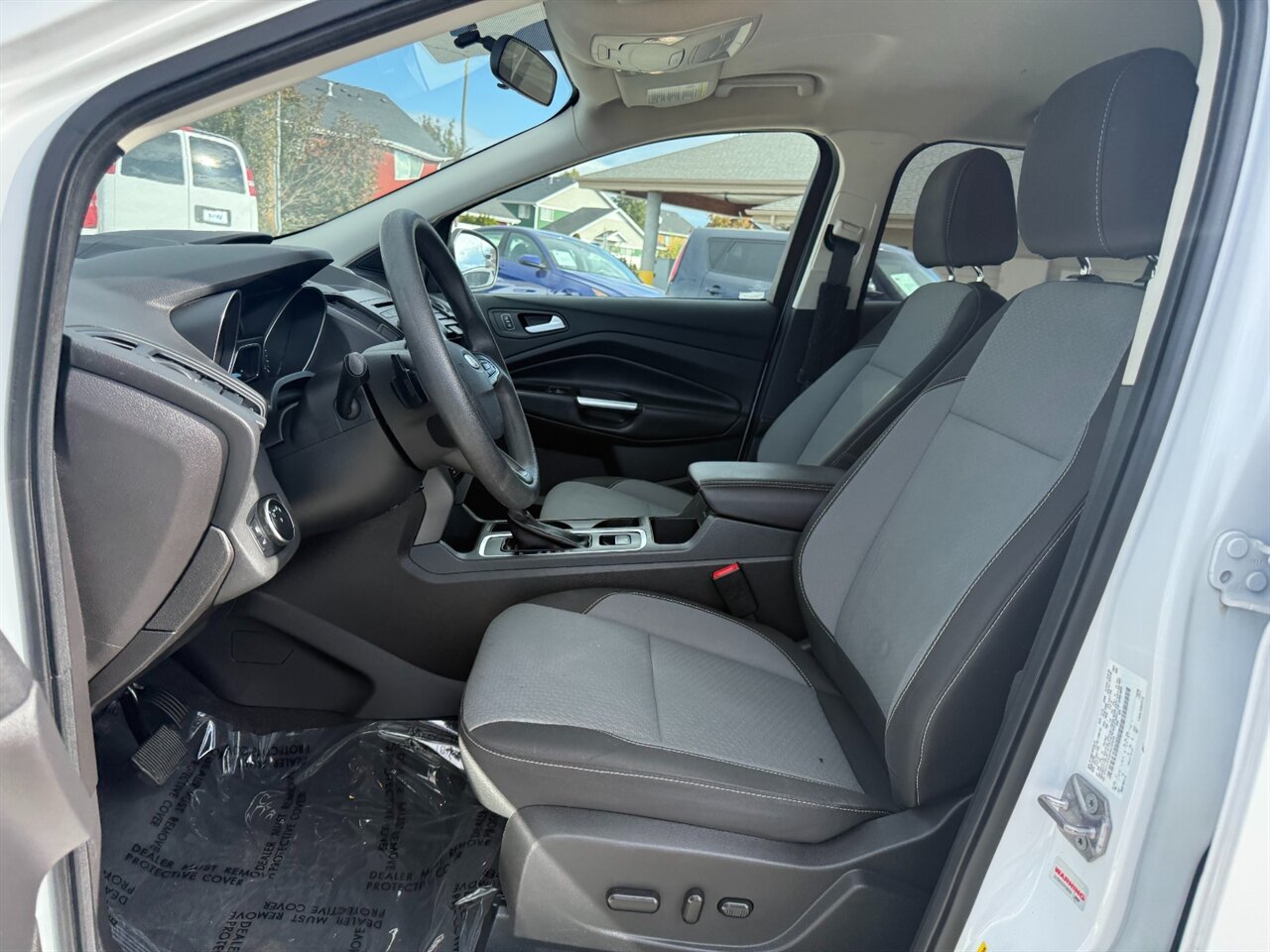 2017 Ford Escape SE 46k miles, AWD, Very Good Shape! - Photo 4 - Post Falls, ID 83854