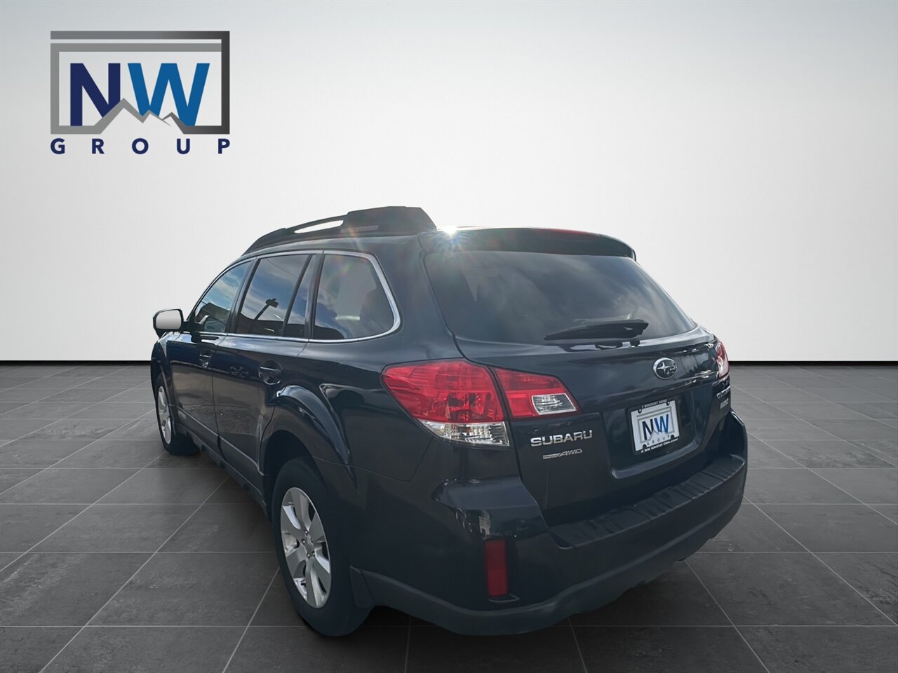 2012 Subaru Outback 2.5i Premium AWD, Heated Seats, Amazing Shape! - Photo 5 - Post Falls, ID 83854