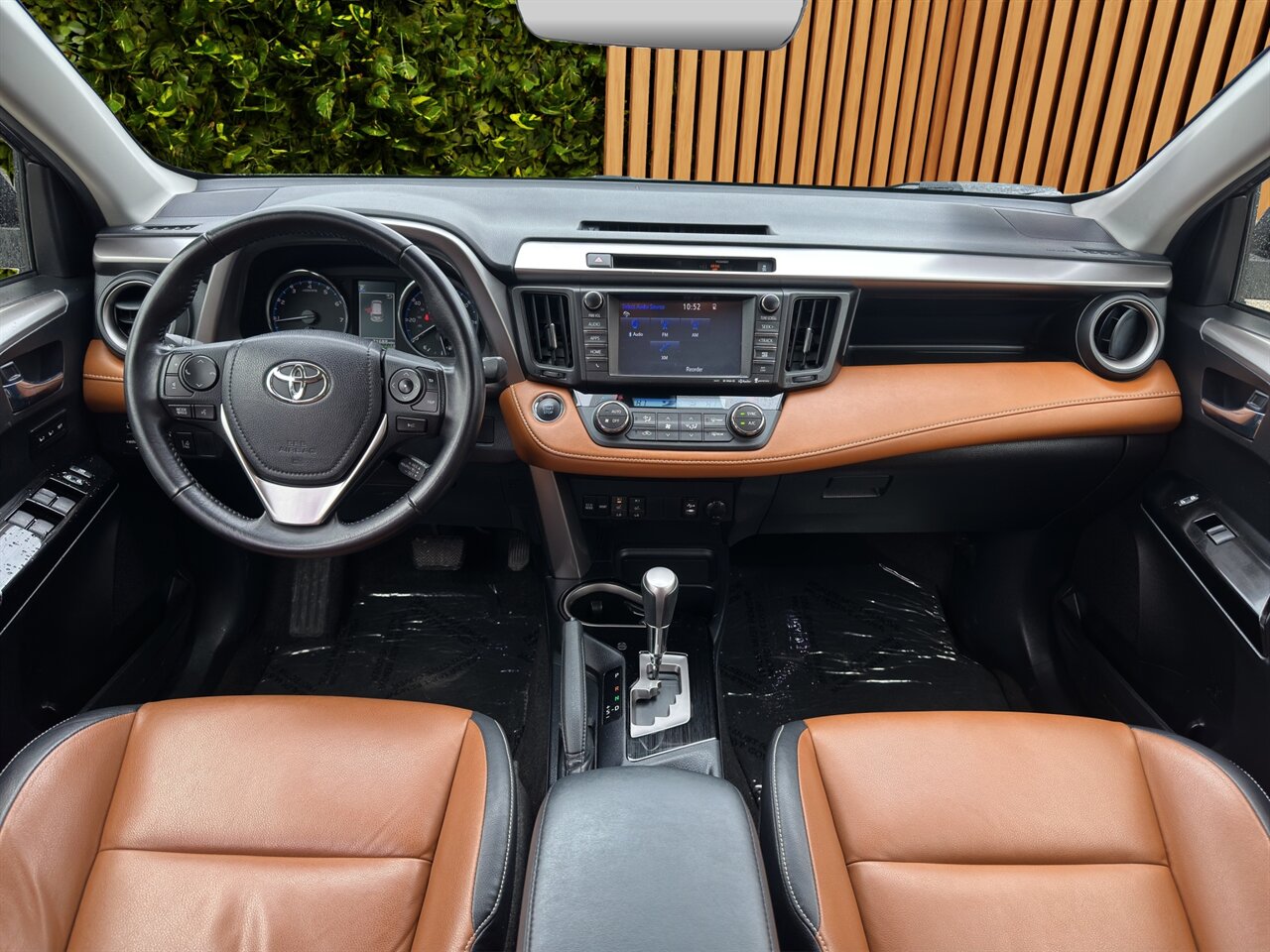 2016 Toyota RAV4 Limited AWD, Super Clean Condition, Amazing Miles! - Photo 5 - Post Falls, ID 83854