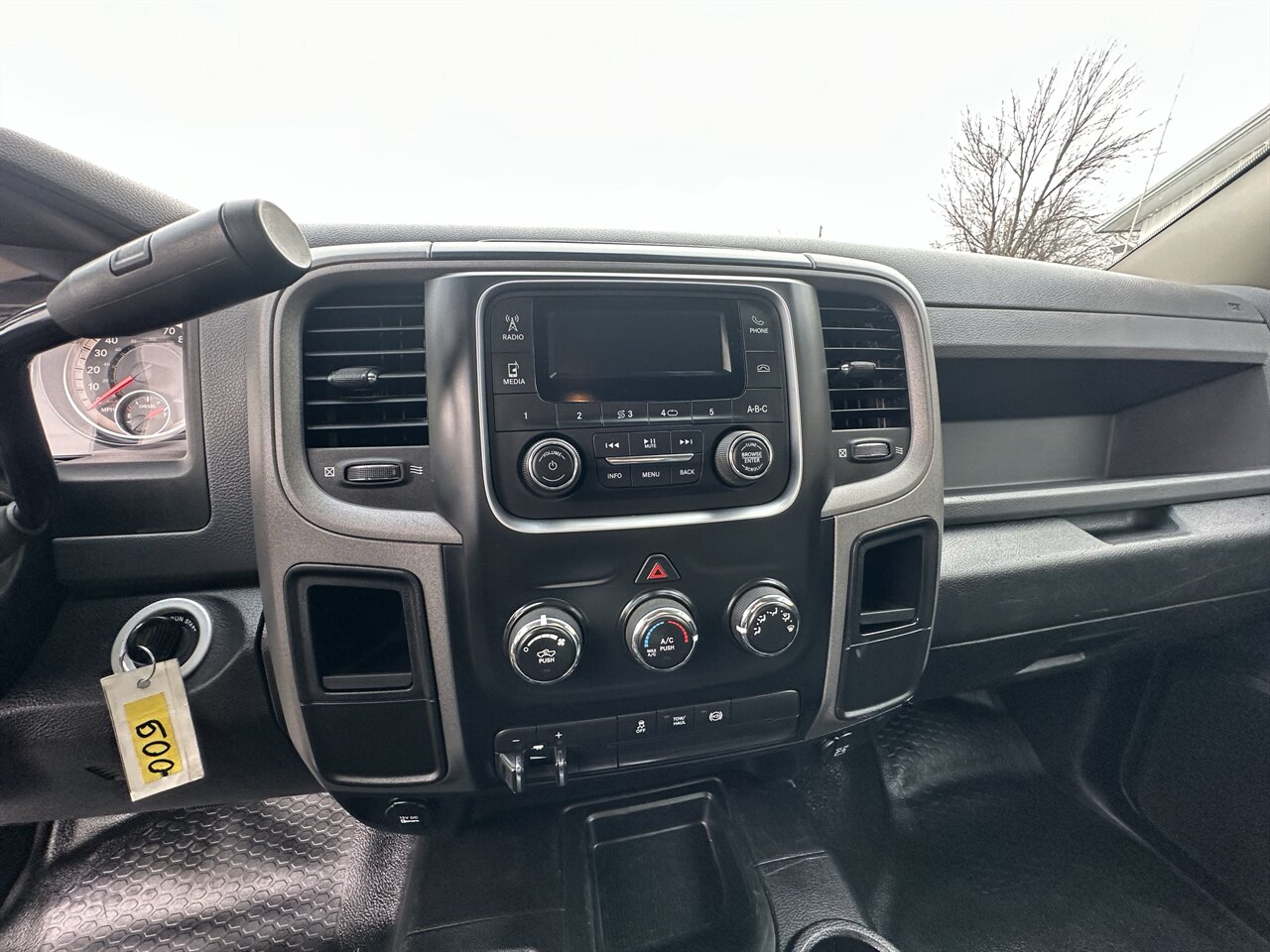 2017 RAM 2500 Tradesman Bradford Built Flat Bed, 74k Miles, Low Miles, Very Clean Truck! - Photo 9 - Post Falls, ID 83854