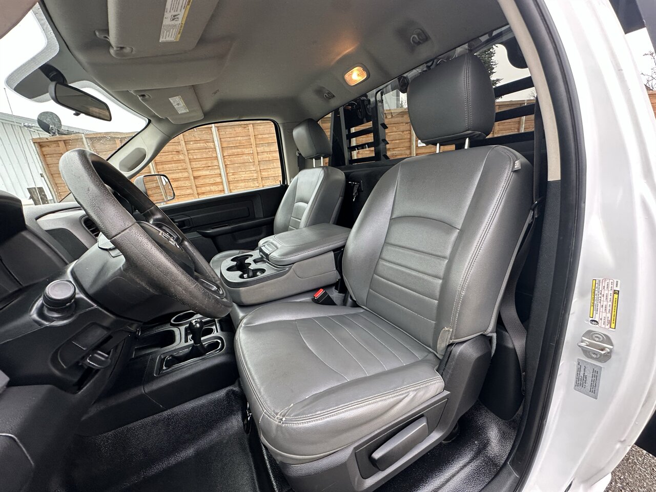 2017 RAM 2500 Tradesman Bradford Built Flat Bed, 74k Miles, Low Miles, Very Clean Truck! - Photo 7 - Post Falls, ID 83854