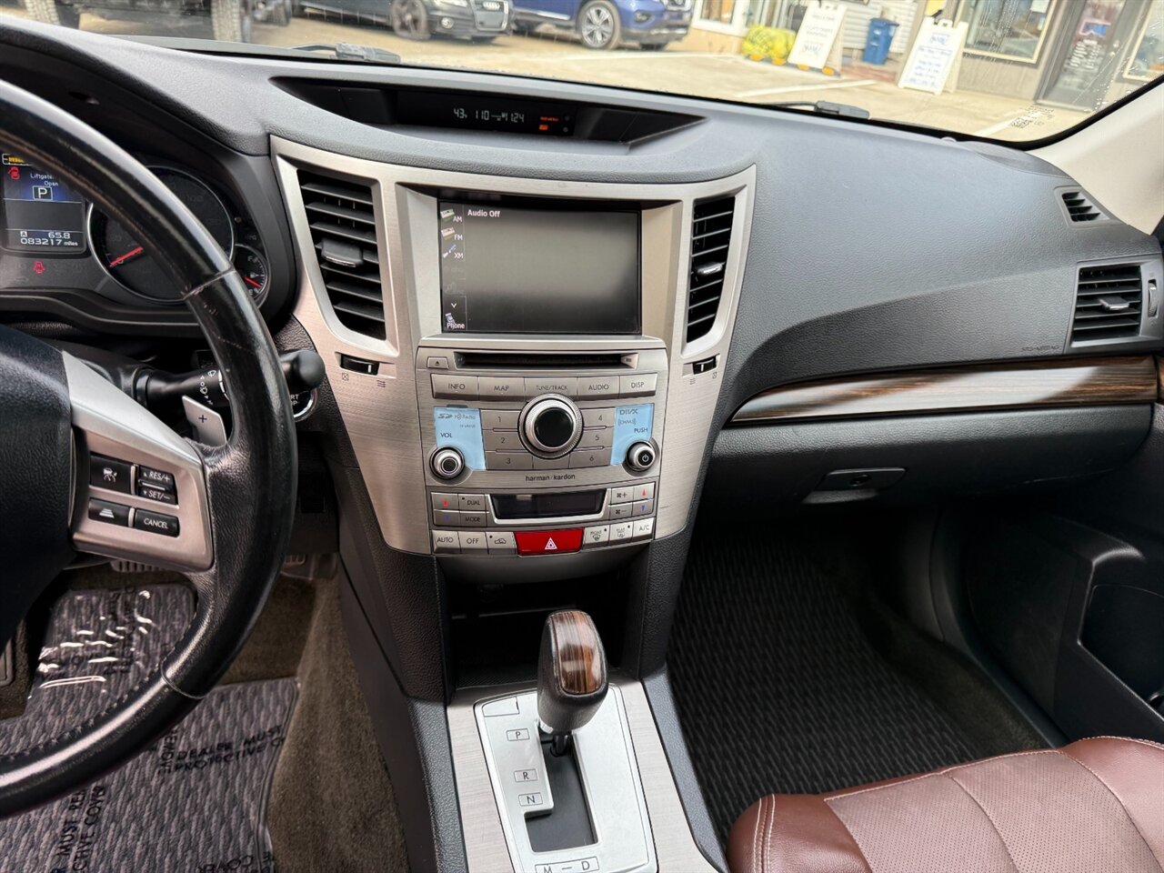 2014 Subaru Outback 2.5i Limited Special Appearance Package! Only 83k miles! - Photo 10 - Post Falls, ID 83854