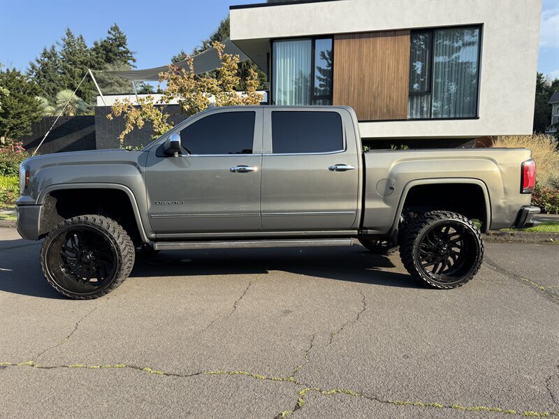 2017 GMC Sierra 1500 Denali  