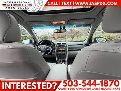 2017 Toyota Camry Hybrid LE   - Photo 10 - Portland, OR 97216