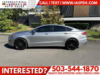 2020 Ford Fusion Titanium   - Photo 2 - Portland, OR 97216