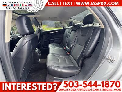 2020 Ford Fusion Titanium   - Photo 9 - Portland, OR 97216