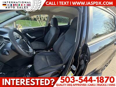 2013 Ford Fiesta SE   - Photo 9 - Portland, OR 97216