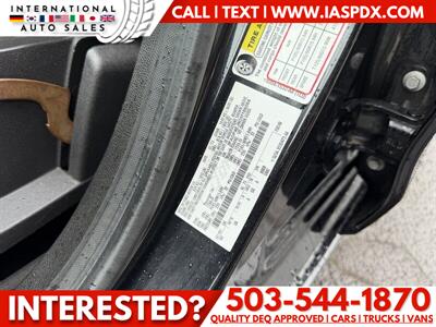 2013 Ford Fiesta SE   - Photo 20 - Portland, OR 97216