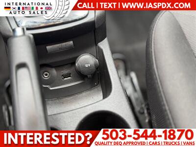 2013 Ford Fiesta SE   - Photo 14 - Portland, OR 97216