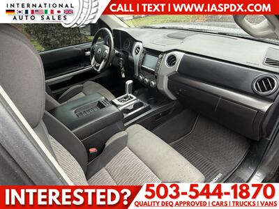 2015 Toyota Tundra SR5 - V8   - Photo 10 - Portland, OR 97216