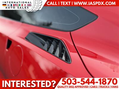 2015 Chevrolet Corvette Stingray - V8   - Photo 11 - Portland, OR 97216