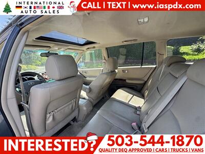 2004 Toyota Highlander  3.0L V6 - Photo 11 - Portland, OR 97216