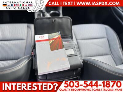 2015 Toyota Highlander LE  3.5L V6 - Photo 14 - Portland, OR 97216