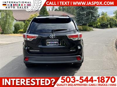 2015 Toyota Highlander LE  3.5L V6 - Photo 4 - Portland, OR 97216