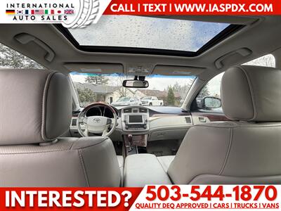 2011 Toyota Avalon Limited   - Photo 10 - Portland, OR 97216