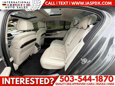 2016 BMW 750i xDrive - Twin Turbo V8 - Photo 13 - Portland, OR 97216