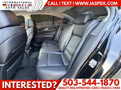 2012 BMW 740i - Twin Turbo i6   - Photo 13 - Portland, OR 97216