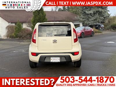 2013 Kia Soul   - Photo 4 - Portland, OR 97216