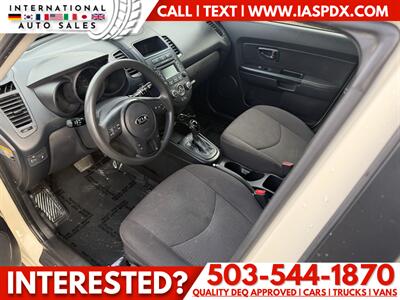2013 Kia Soul   - Photo 8 - Portland, OR 97216