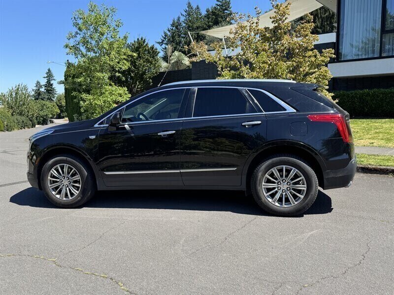 2017 Cadillac XT5 Luxury - 3.6L V6  