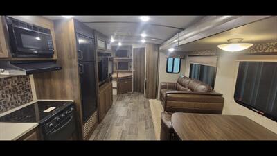 2019 KEYSTONE BULLET M-29BHPR   - Photo 12 - Aurora, MO 65605