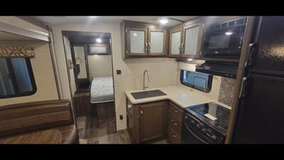 2019 KEYSTONE BULLET M-29BHPR   - Photo 30 - Aurora, MO 65605