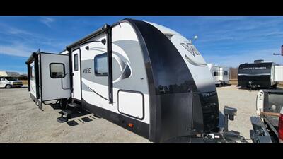 2018 FOREST RIVER VIBE 288RLS   - Photo 3 - Aurora, MO 65605