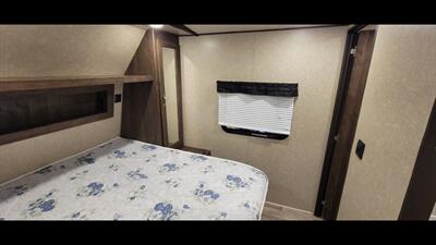 2018 FOREST RIVER VIBE 288RLS   - Photo 44 - Aurora, MO 65605