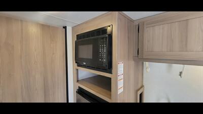 2025 KEYSTONE COLEMAN 17R   - Photo 20 - Aurora, MO 65605