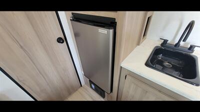 2025 KEYSTONE COLEMAN 17R   - Photo 21 - Aurora, MO 65605