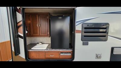 2014 KEYSTONE PASSPORT 2250RB   - Photo 9 - Aurora, MO 65605