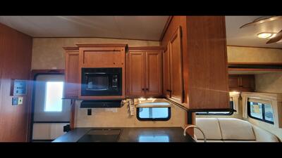 2011 FOREST RIVER BLUE RIDGE 3125 RT   - Photo 12 - Aurora, MO 65605