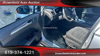 2013 Ford Fusion SE   - Photo 6 - San Diego, CA 92154
