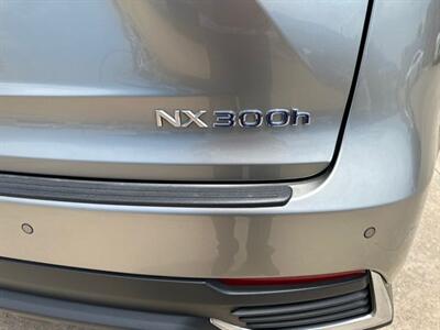 2021 Lexus NX 300h   - Photo 7 - Duncan, OK 73533