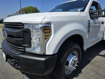 2019 Ford F350 XT Utility 6.2L Gas,1600LB Tommy power  lift gate! - Photo 21 - Santa Ana, CA 92703