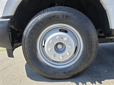 2019 Ford F350 XT Utility 6.2L Gas,1600LB Tommy power  lift gate! - Photo 18 - Santa Ana, CA 92703