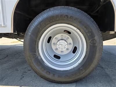 2019 Ford F350 XT Utility 6.2L Gas,1600LB Tommy power  lift gate! - Photo 19 - Santa Ana, CA 92703