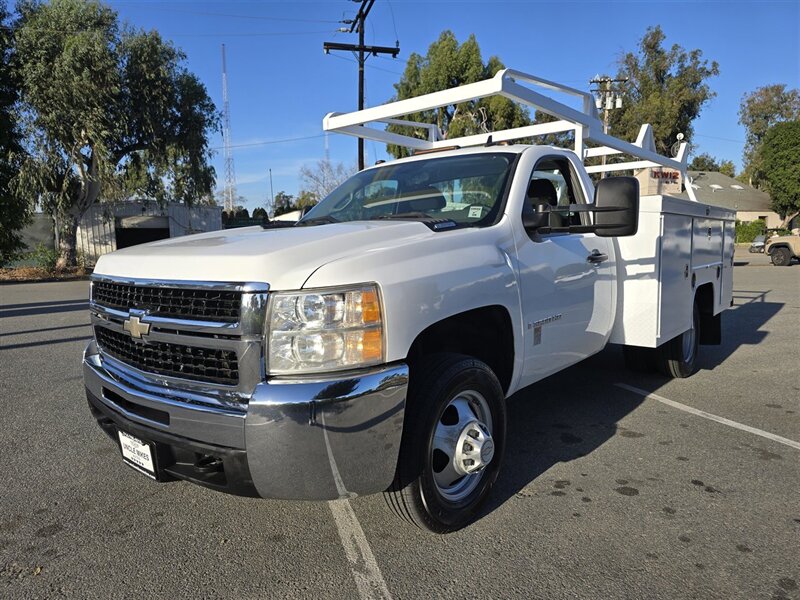 2008 Chevrolet Silverado 3500HD Utility, 9ft Scelzi bed,ONLY 100K MILES,  6 NEW TIRES!