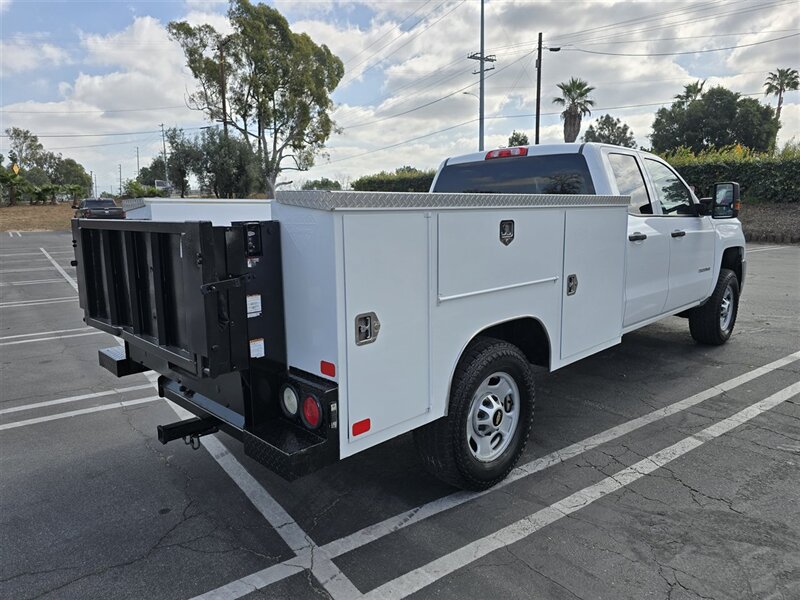 2018 Chevrolet Silverado 2500HD utility 6.0L GAS,1300LB POWER LIFT GATE!  