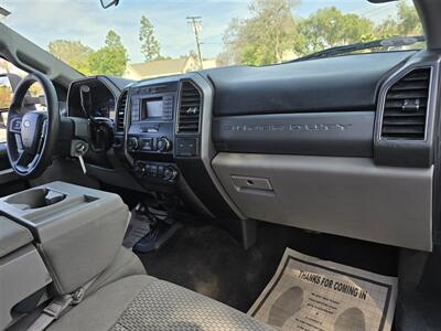 2019 Ford F-550 XLT STAKEBED 6.7L DIESEL,4X4,POWER  LIFT GATE! - Photo 27 - Santa Ana, CA 92703