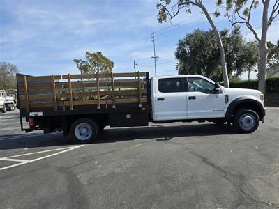 2019 Ford F-550 XLT STAKEBED 6.7L DIESEL,4X4,POWER  LIFT GATE! - Photo 3 - Santa Ana, CA 92703