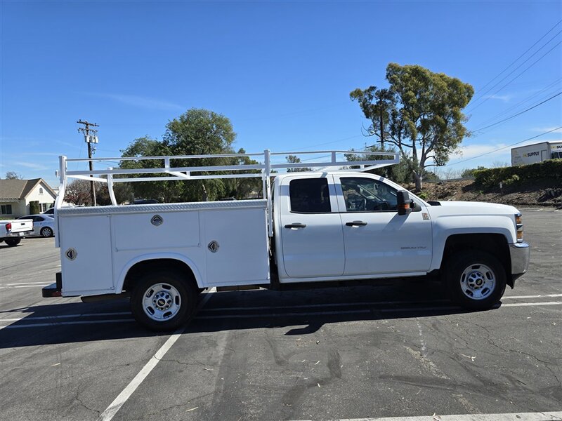 2017 Chevrolet Comm 2500 2500HD Utility 6.0L Gas, 8ft Royal bed!   - Photo 1 - Santa Ana, CA 92703