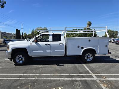 2017 Chevrolet Comm 2500 2500HD Utility 6.0L Gas, 8ft Royal bed! - Photo 7 - Santa Ana, CA 92703