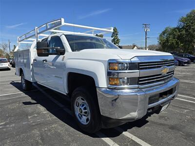 2017 Chevrolet Comm 2500 2500HD Utility 6.0L Gas, 8ft Royal bed! - Photo 5 - Santa Ana, CA 92703