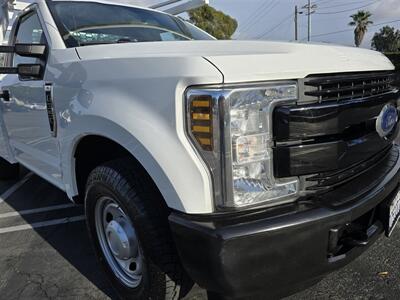2019 Ford Commercial F-350 Super Duty XL Utility 6.2L Flex Fu,Knapheide bed,newer tires, Ladder rack! - Photo 24 - Santa Ana, CA 92703