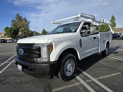 2019 Ford Commercial F-350 Super Duty XL Utility 6.2L Flex Fu,Knapheide bed,newer tires, Ladder rack! - Photo 4 - Santa Ana, CA 92703