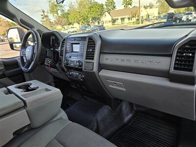 2019 Ford Commercial F-350 Super Duty XL Utility 6.2L Flex Fu,Knapheide bed,newer tires, Ladder rack! - Photo 19 - Santa Ana, CA 92703